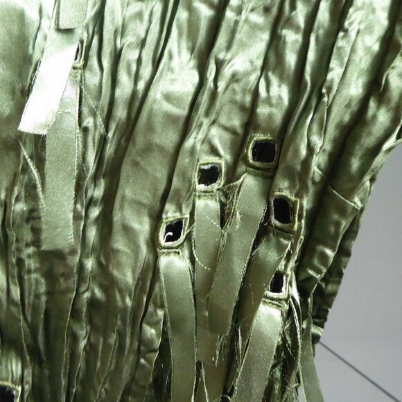 SIMON CHANG Stunning Emerald Green Creased Button Blouse - Picture 5 of 8